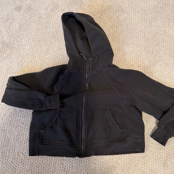 lululemon athletica Tops - Lululemon Cropped Scuba